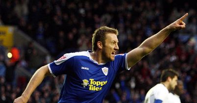 Howard: Netted for Pools